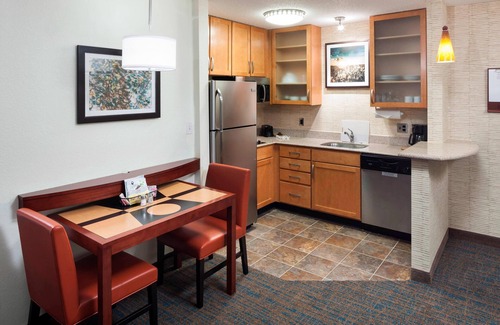 Dothan Hotel | Residence Inn by Marriott Dothan