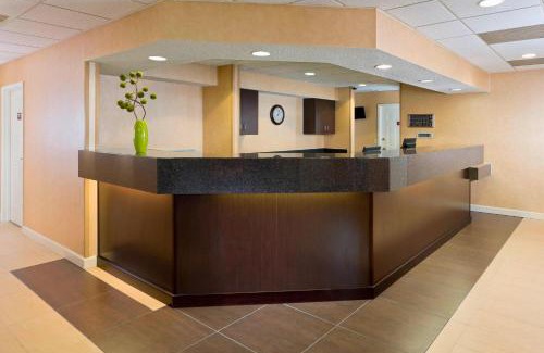 Canton Hotel | Residence Inn Canton
