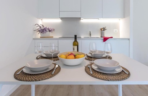 Roiano-Gretta-Barcola-Cologna-Scorcola Apartment | Residence La Torre con private park