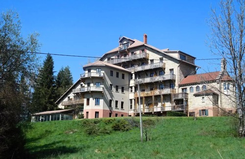 Villard-de-Lans Apartment | Residence Le Diamant - 3 Rooms for 4 People