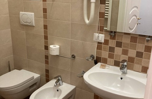 Avezzano House | Residence le Ginestre Apartment No. 4 Two-room apartment 2 beds