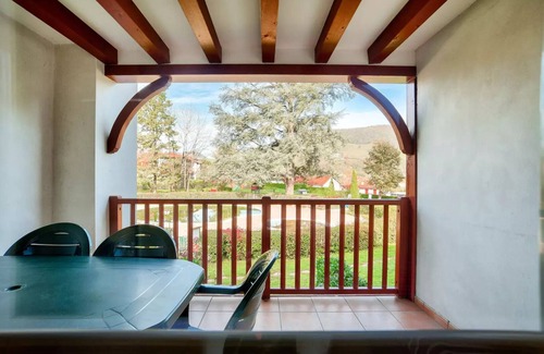 Uhart-Cize Apartment | Residence Le Parc d'Arradoy - maeva Home - 3-room apartment for 6 people - Selection