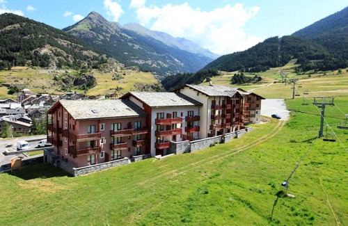 Termignon Apartment | Residence Le Petit Mont Cenis - 2 Rooms for 6 People