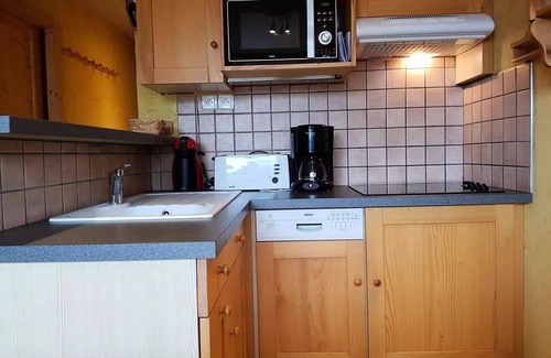 Arc-1600 Apartment | Residence Les Charmettes - Charming apartment 2 rooms 4 people in Arc 1600 close to the slopes and shops