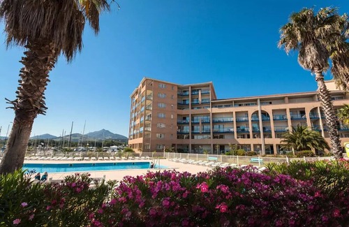 Plage d'Argeles Apartment | Residence Mer & Golf Port Argelès* - 2 Rooms 4 People - Mountain Side