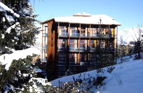 Arc-1800 Apartment | Residence Mirantin 2 - Duplex for 5 people close to the slopes and shops - Quiet residence in the village of Charmettoger in Arc 1800
