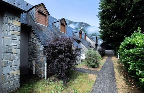 Saint-Lary-Soulan Villa | Residence Pic De Lia - House village center for 4 people Saint Lary