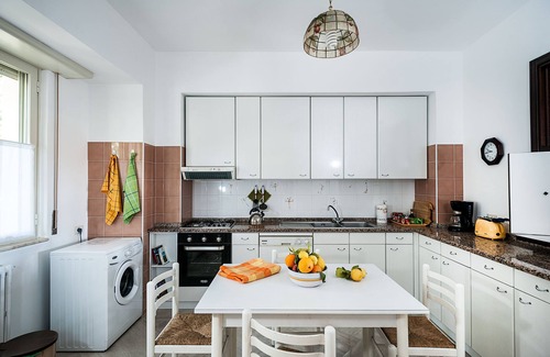 Taormina Villa | Residence Schuler - Apartment 'C' with sea and Mount Etna view