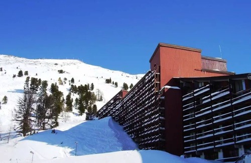 Arc-2000 Apartment | Residence Varet - Studio 5 people in Arc 2000 with views of the slopes and the resort
