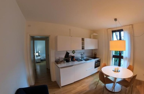 Como Apartment | Residence Villa Olmo Como with Parking