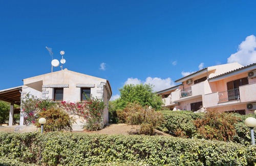 Badesi Apartment | Residence with swimming- pool in Badesi