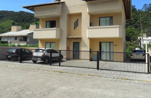 Zimbros Apartment | Residencial Baia Bela 1, 2 and 3 bedrooms Cantinho de Zimbros