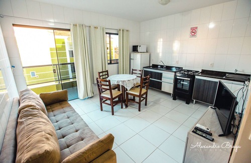 Enseada Apartment | Residencial dos Reis