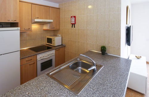 La Pineda Apartment | Residencial LOS JUNCOS III