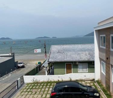 Pantano do Sul Apartment | Residencial Mariano 1 - Vista para praia e Mar