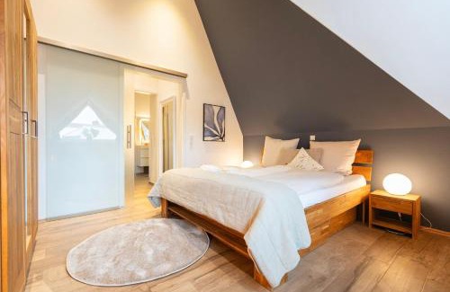 Bad Zwischenahn Apartment | Residenz - Himmelsträumer - Penthouse - Sauna - Parkplatz