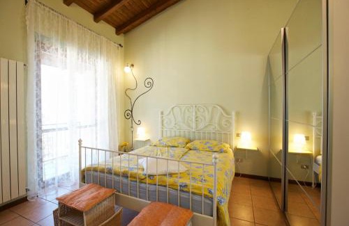 Pino Lago Maggiore Apartment | Residenz La Fonte Studios