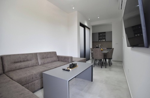 Kotor Apartment | RESIDENZA
