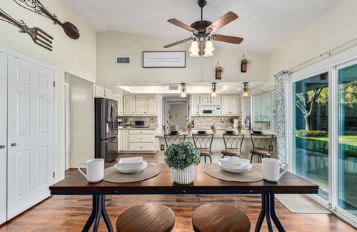 Glendale House | Resort Backyard w/Private Pool- Spacious Home close to Stadium & Spring Training