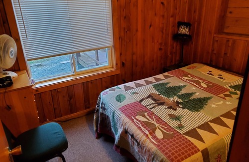 Northome Cabin | Resort Cabin on Island Lake #3
