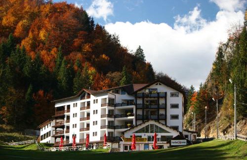 Moieciu de Jos Resort | Resort Cheile Gradistei Moieciu