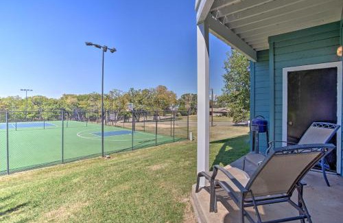 Pottsboro Apartment | Resort Condo in Pottsboro with Lake Texoma Access!
