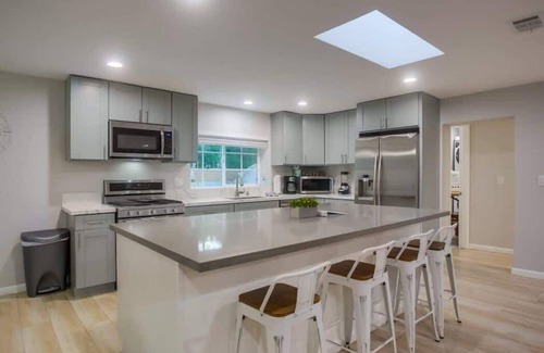 Santee House | Resort Like Oasis: 6BR Home, Pool, Hot Tub & Bar