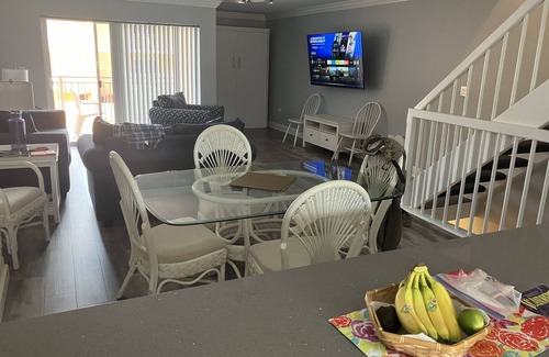 Cross Key Waterways Resort | Resort, New Remodel, Sleeps 8, with Boat Slip, Dock Heated pool, Fully Furnished