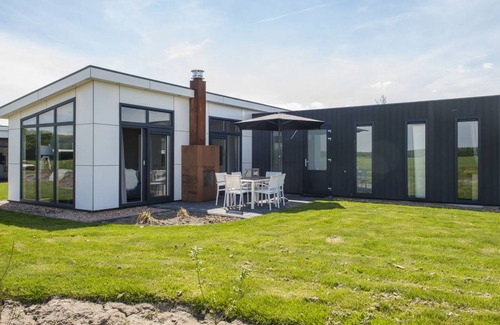 Municipality of Hellevoetsluis House | Resort Poort van Zeeland 3