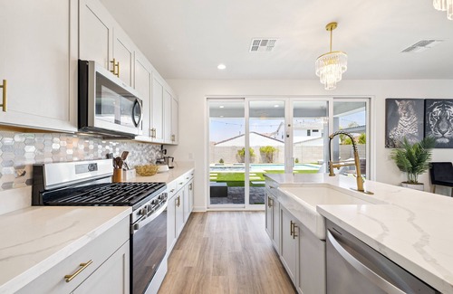 San Tan Valley House | Resort style 4-bedroom house, heated pool/hot tub, fitness room in Queen Creek