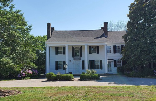 St. Leonard House | Resort Style Country Living on the Patuxent River