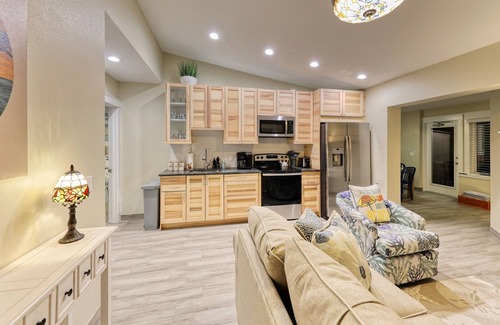 Anna Maria Resort | Resort-Style Ground Floor Suite On Vista Lake, Heated Pool & Spa 🦤