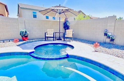 Norterra House | Resort Style Living with Heated Pool & Spa