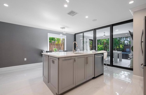 Naples Park House | Resort Style Modern Oasis w/Private Pool + Bikes