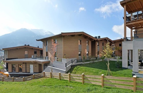 Lauterbach Apartment | Resort Tirol Brixen - Apartment/apartment, shower, WC, 2 bedrooms