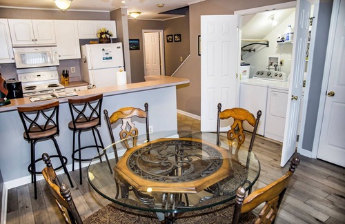 Fairfield Glade Condo | ðResort Vacations at Fairfield Glade TN 2 bedroom Condo with Gorgeous Lake Front