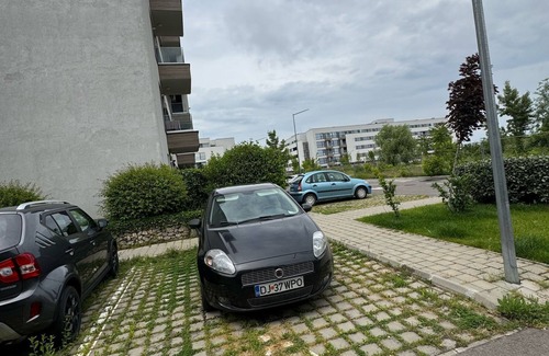 Sector 1 Apartment | Resort Vibes in Bucharest – Atria 2BR w/Pool and Parking