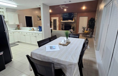Tyler House | Rest A While Townhome