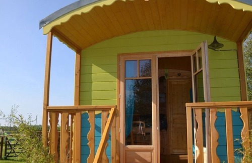 Pont-Audemer - Val de Risle House | Rest and well-being in a comfortable gypsy caravan 1/2 hour from Honfleur and Rouen