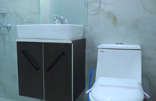 Pitampura Hotel | Rest easy, stay well, at our guest house