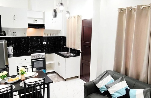 Ormoc House | Rest. Relax. Recharge. Do it all at Mountain View Cottage