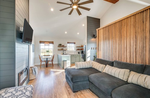 Springfield Apartment | Rest & Relax: Tennessee Home w/Patio & Fire Pit