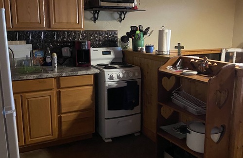 Decatur Apartment | Rest & Relaxtation (R&R)