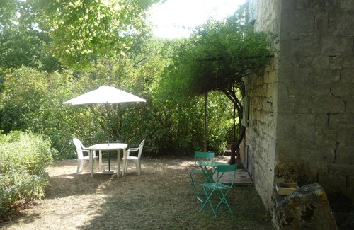 Valprionde Cottage | Rest & tranquility for 9 or 13 people