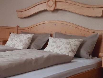 Falkenau House | Restaurant & Hotel Zur Falkenhöhe