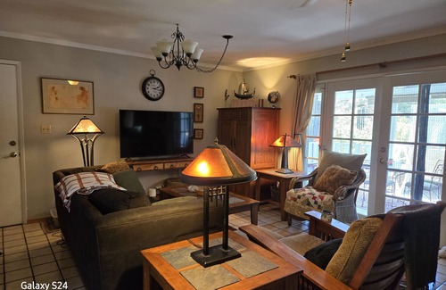 California Wine Country House | Restful Nest with Views and nBase Camp to Many Adventures!