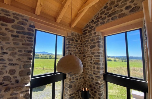 Saint-Front House | Restored farmhouse at 1200 m'in the heart of Prés Hauts du Mezenc