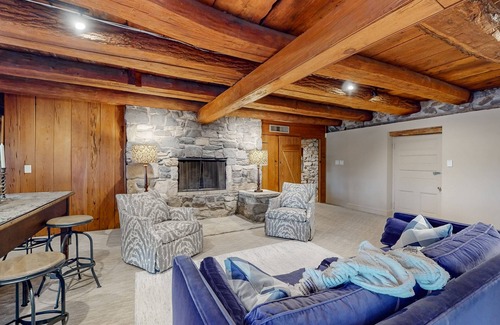 Mays Chapel House | Restored historic in-law home near downtown Baltimore with pool, kitchenette, AC