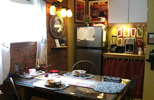 Glenville Apartment | 'Retreat! Comfy, Private w/Mountain View! 1 Ntr's Ok! Nearby Lake, town 5 miles!