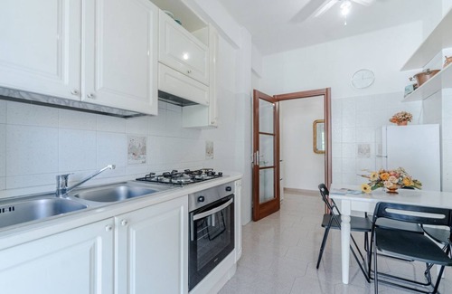 Nervi Apartment | Retreat in Genoa Nervi: 2 Minutes from the Beach